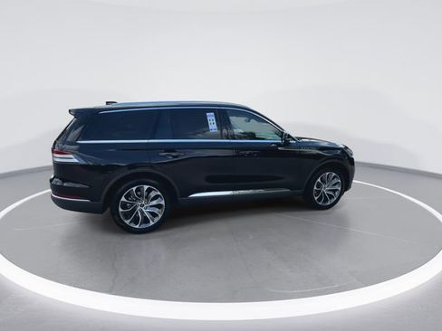 New 2025 Lincoln Aviator 2WD w/ Equipment Group 101A image 9