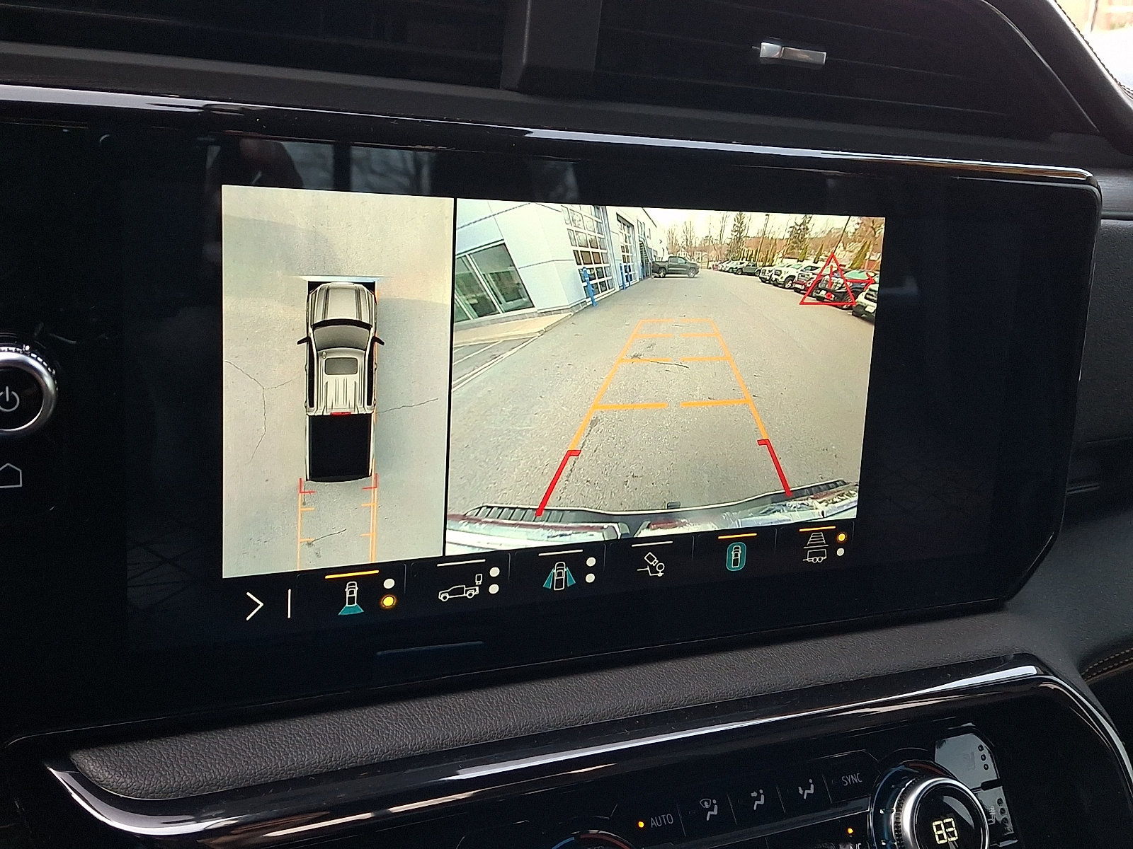 Certified 2023 GMC Sierra 1500 AT4 w/ AT4 Preferred Package AWD/4WD image 18