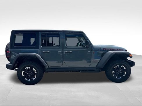 Used 2026 Jeep Wrangler Unlimited Rubicon AWD/4WD image 14