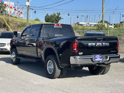 Used 2026 RAM 3500 Tradesman AWD/4WD image 5