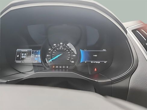 Used 2023 Ford Edge SEL image 17