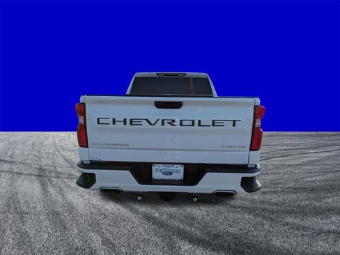 Used 2021 Chevrolet Silverado 1500 Custom AWD/4WD image 5