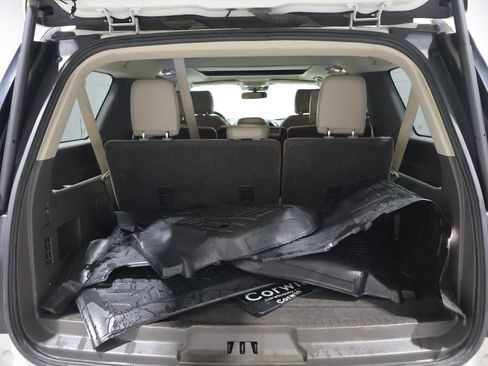 Used 2020 Ford Expedition Max Limited AWD/4WD image 4
