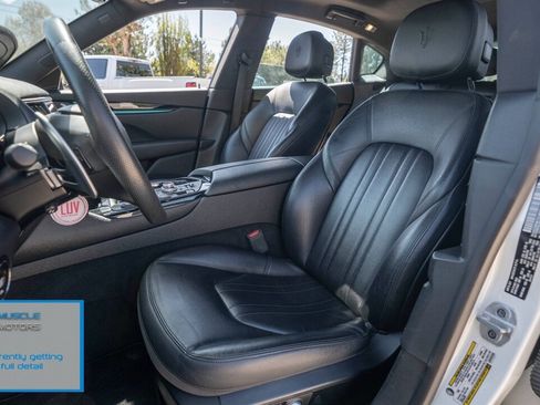 Used 2023 Maserati Levante Modena image 9