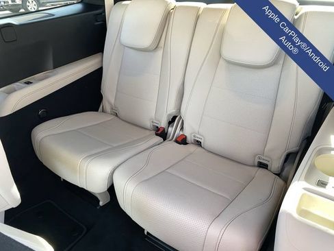 Used 2025 Mercedes-Benz GLS 450 4MATIC image 20
