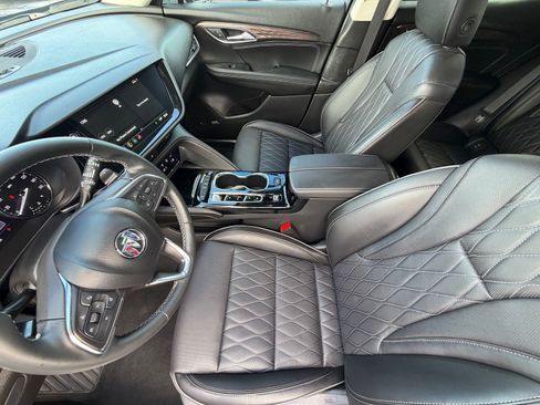 Used 2023 Buick Envision Avenir FWD image 15