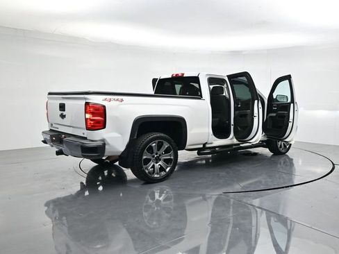 Used 2018 Chevrolet Silverado 1500 LT image 44