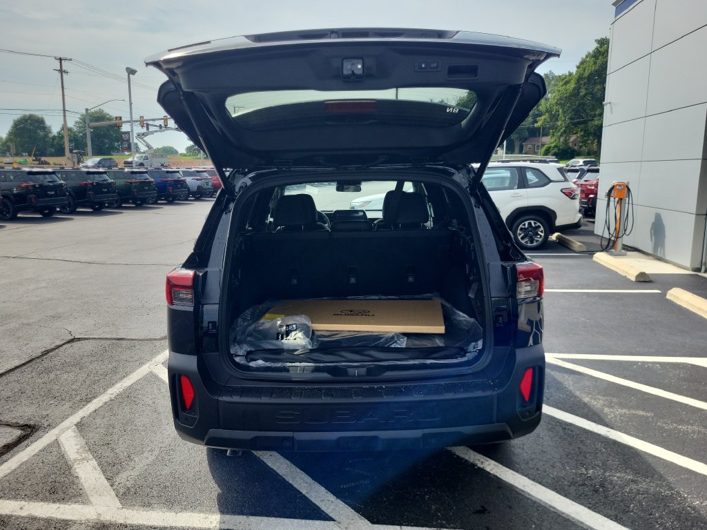 New 2026 Subaru Outback Limited AWD/4WD image 11