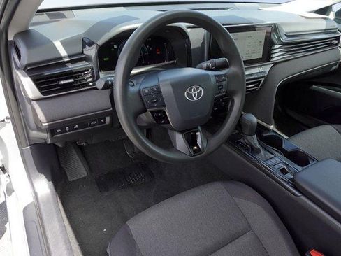 Certified 2025 Toyota Camry LE FWD image 9