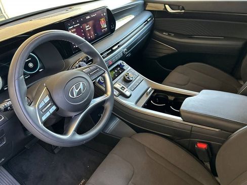 Used 2025 Hyundai Palisade Calligraphy image 7