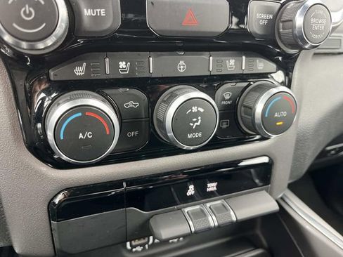 Used 2024 RAM 1500 Laramie image 33