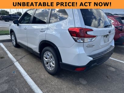 Used 2020 Subaru Forester w/ Alloy Wheel Package
