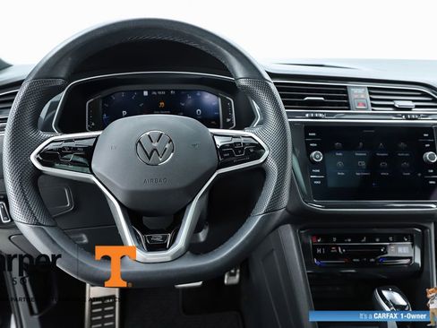 Used 2024 Volkswagen Tiguan SEL R-Line image 59
