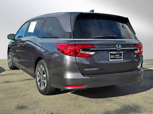 Used 2023 Honda Odyssey EX-L image 5