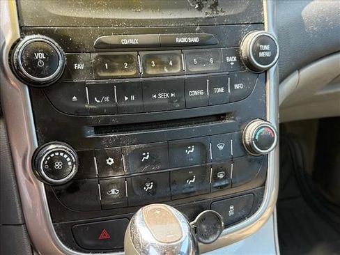 Used 2015 Chevrolet Malibu LS FWD image 12