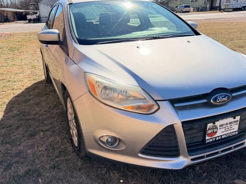 Used 2012 Ford Focus SE image 7