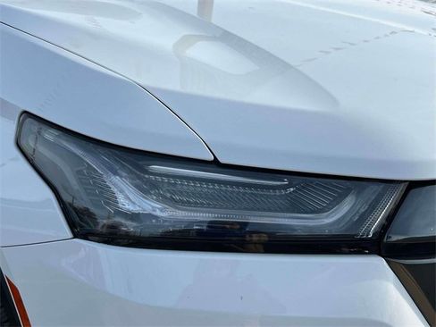 Certified 2023 Chevrolet Traverse RS image 10