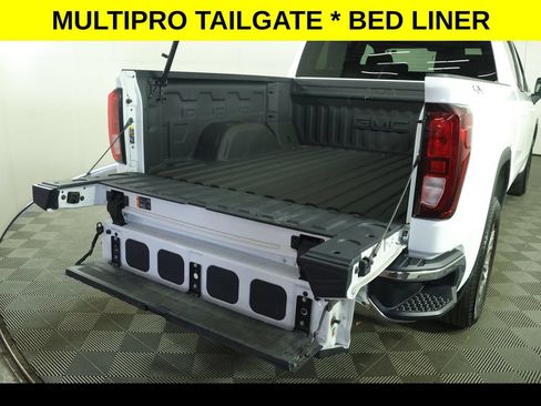 Used 2023 GMC Sierra 1500 SLE AWD/4WD image 8