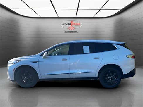 Used 2023 Buick Enclave Essence w/ Experience Buick Package image 10