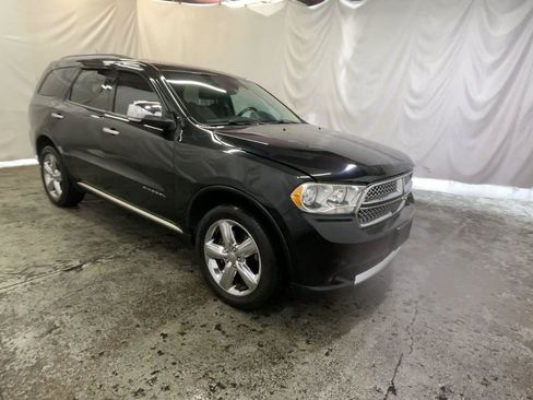 Used 2013 Dodge Durango Citadel w/ Technology Group AWD/4WD image 2