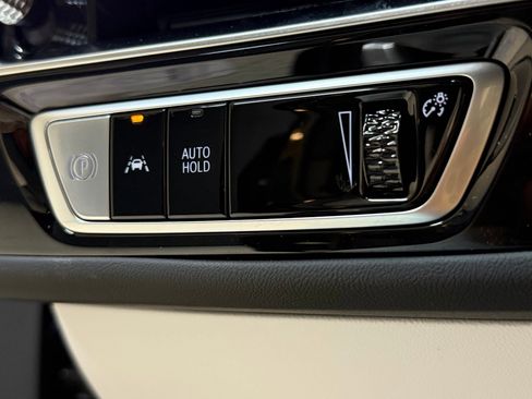 New 2026 Cadillac Lyriq Sport AWD/4WD image 31