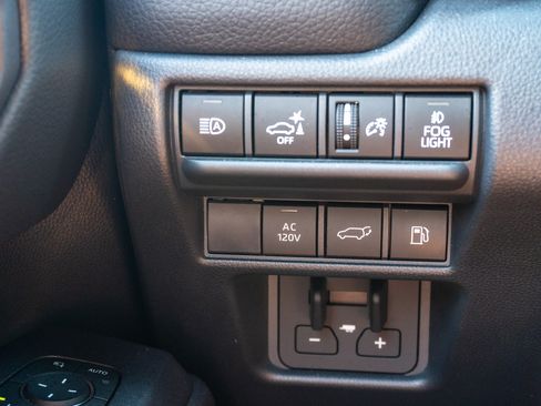 Used 2026 Toyota Land Cruiser w/ Premium Package AWD/4WD image 27