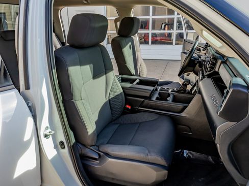 Used 2024 Toyota Tundra SR w/ SR Tow Package image 28