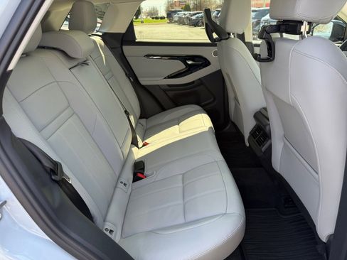 Used 2024 Land Rover Range Rover Evoque S image 29