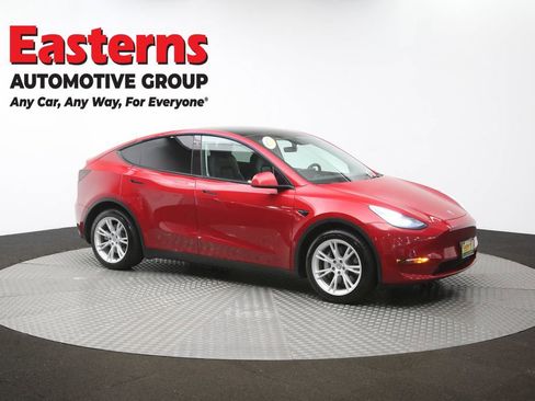 Used 2021 Tesla Model Y Long Range AWD/4WD image 45