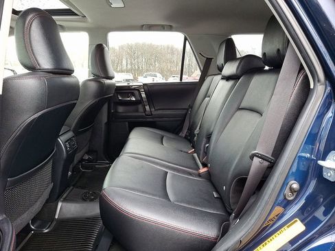 Used 2020 Toyota 4Runner TRD Off-Road Premium image 10