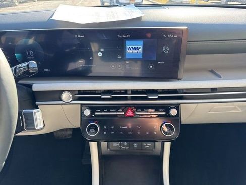 Used 2025 Hyundai Tucson Limited image 15