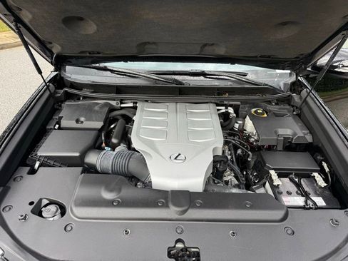 Certified 2023 Lexus GX 460 Premium w/ Premium Plus Package AWD/4WD image 18