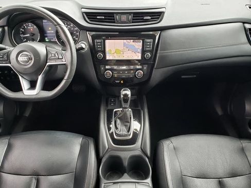 Used 2019 Nissan Rogue SL image 18