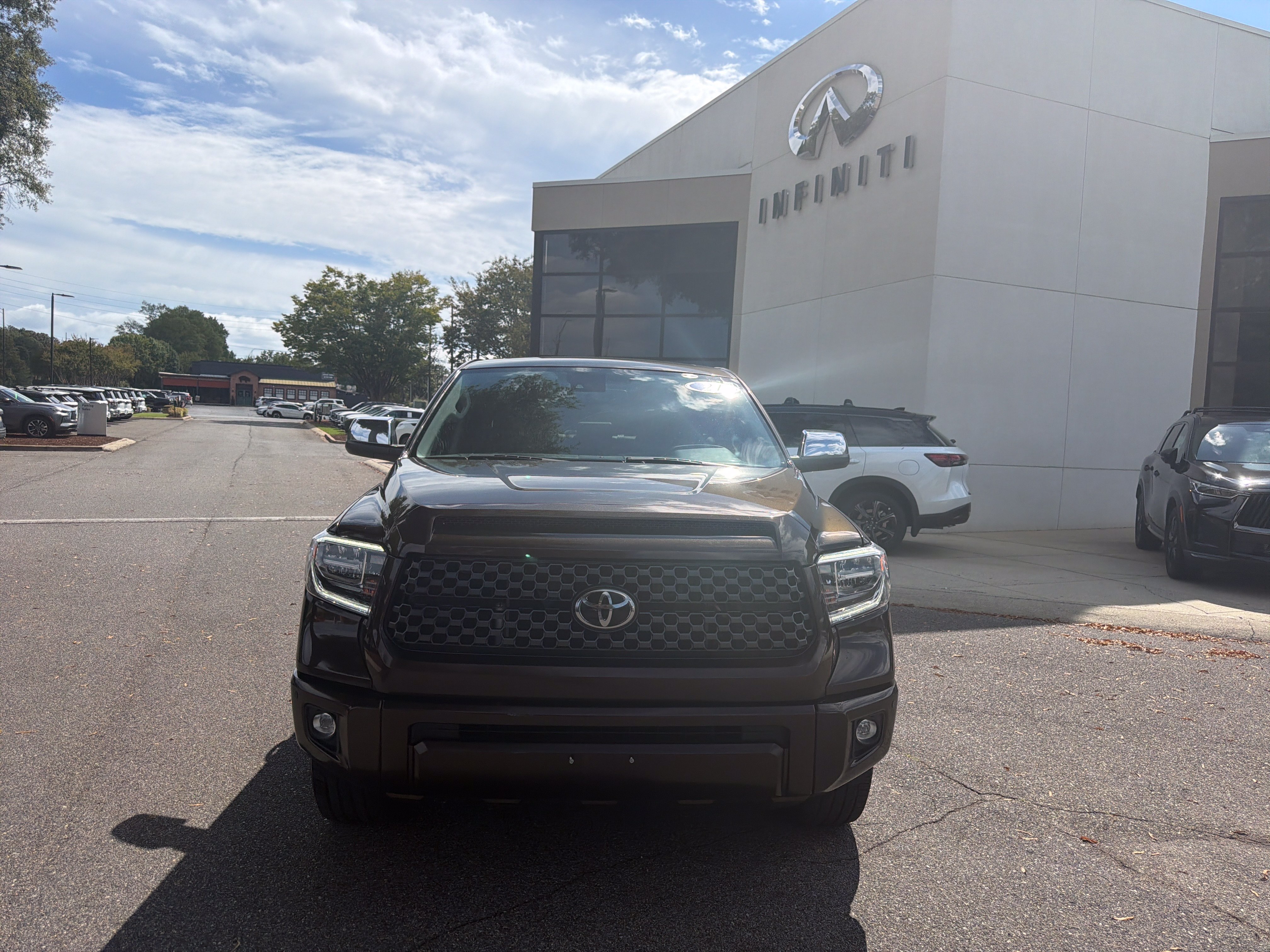 Used 2021 Toyota Tundra Platinum RWD image 3