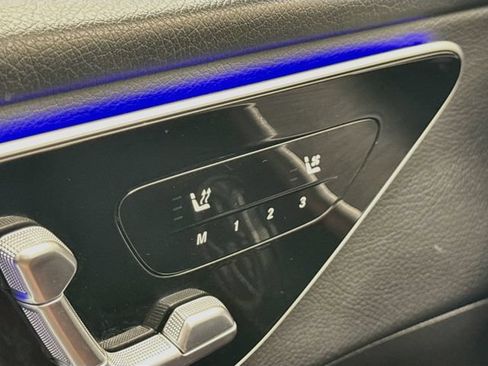 Used 2025 Mercedes-Benz C 300 Sedan image 20