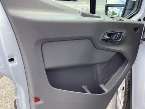Used 2025 Ford Transit 250 Low Roof w/ Exterior Upgrade Package RWD image 15
