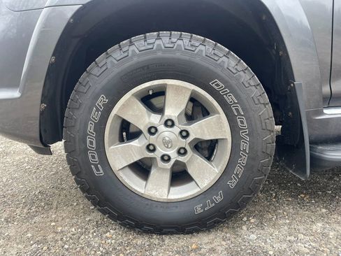 Used 2012 Toyota 4Runner SR5 w/ Convenience Pkg AWD/4WD image 31