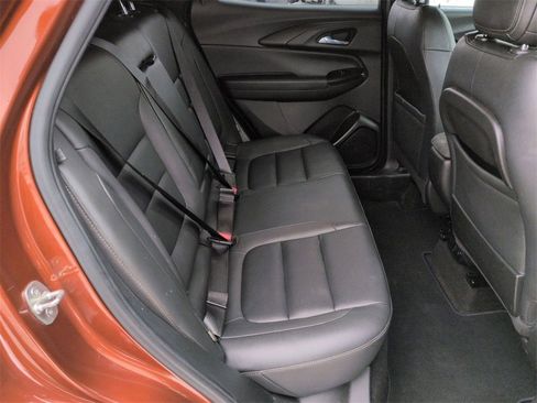 Certified 2021 Chevrolet TrailBlazer ACTIV w/ Convenience Package image 25