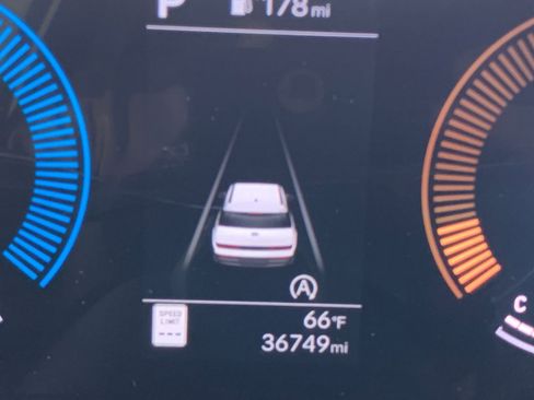 Used 2025 Hyundai Santa Fe SEL image 43