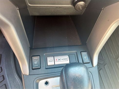 Used 2018 Subaru Forester 2.5i Limited image 19