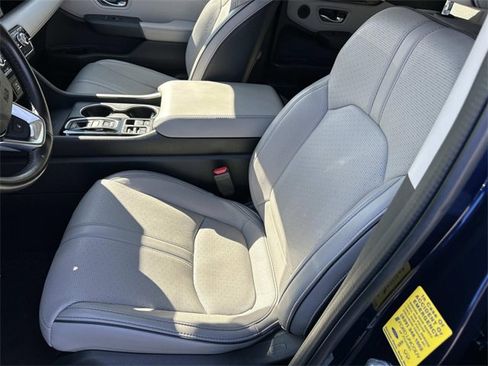 Used 2023 Honda Pilot Elite image 17