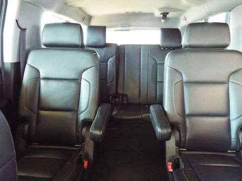 Used 2015 Chevrolet Suburban LTZ image 33