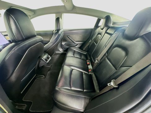 Used 2018 Tesla Model 3 Long Range RWD image 27