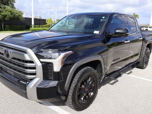 Used 2023 Toyota Tundra Limited w/ Power Package RWD image 2