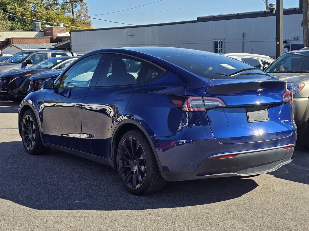 Used 2020 Tesla Model Y Long Range AWD/4WD image 3