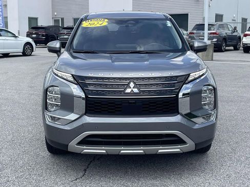 Used 2024 Mitsubishi Outlander SE FWD image 2