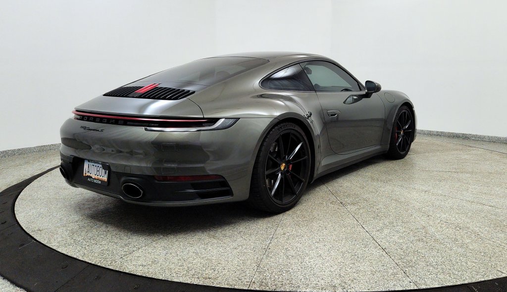 Used 2021 Porsche 911 Carrera S RWD image 4