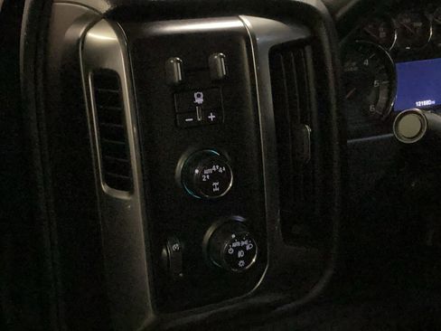 Used 2017 Chevrolet Silverado 1500 LT w/ All Star Edition image 20