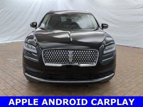 Used 2023 Lincoln Nautilus AWD w/ Premium Package image 2