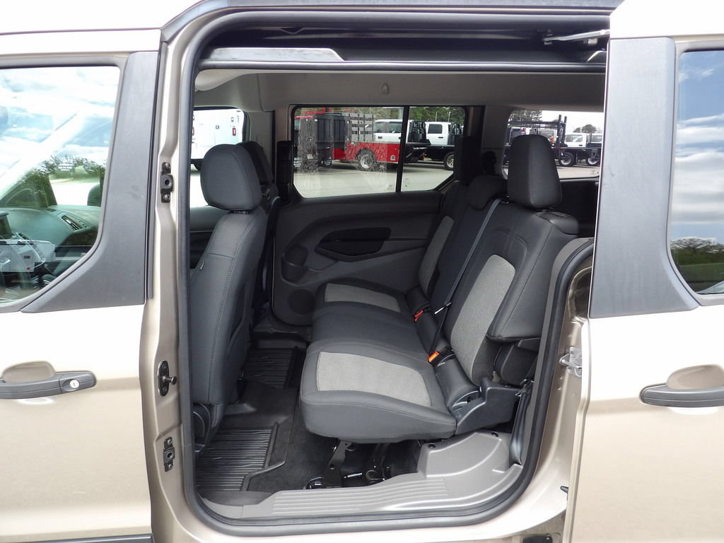 Used 2020 Ford Transit Connect XL FWD image 27